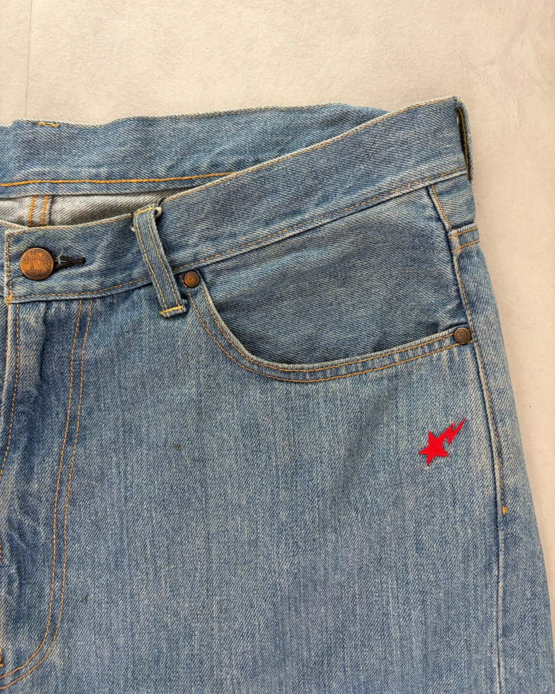 Bape Spell Out Back Embroidery Washed Jeans light blue – XXL