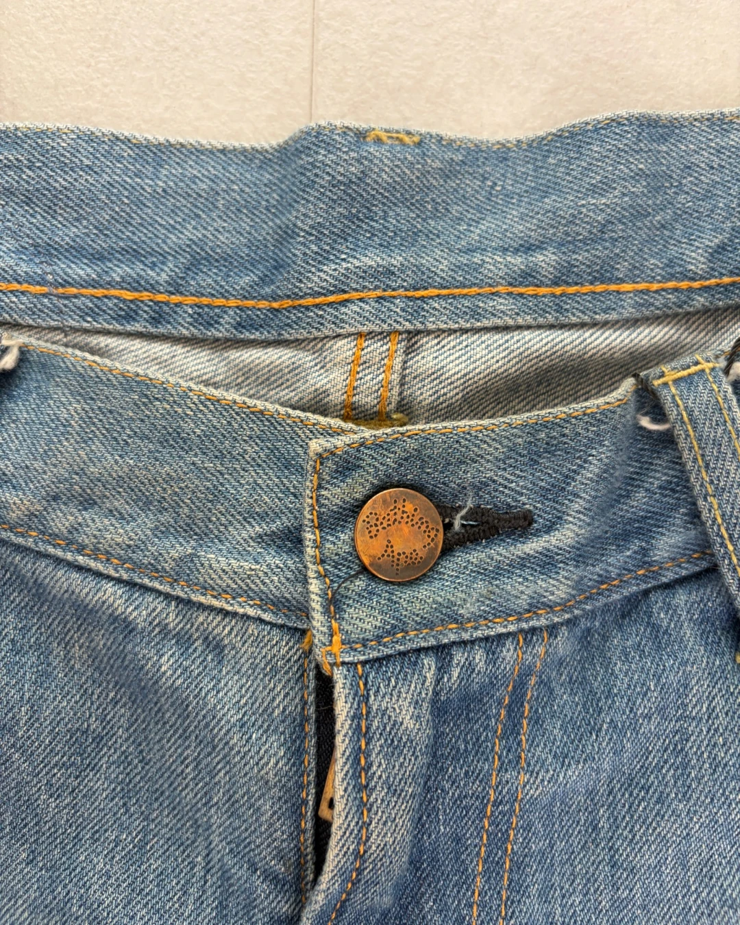 Bape Spell Out Back Embroidery Washed Jeans light blue – XXL