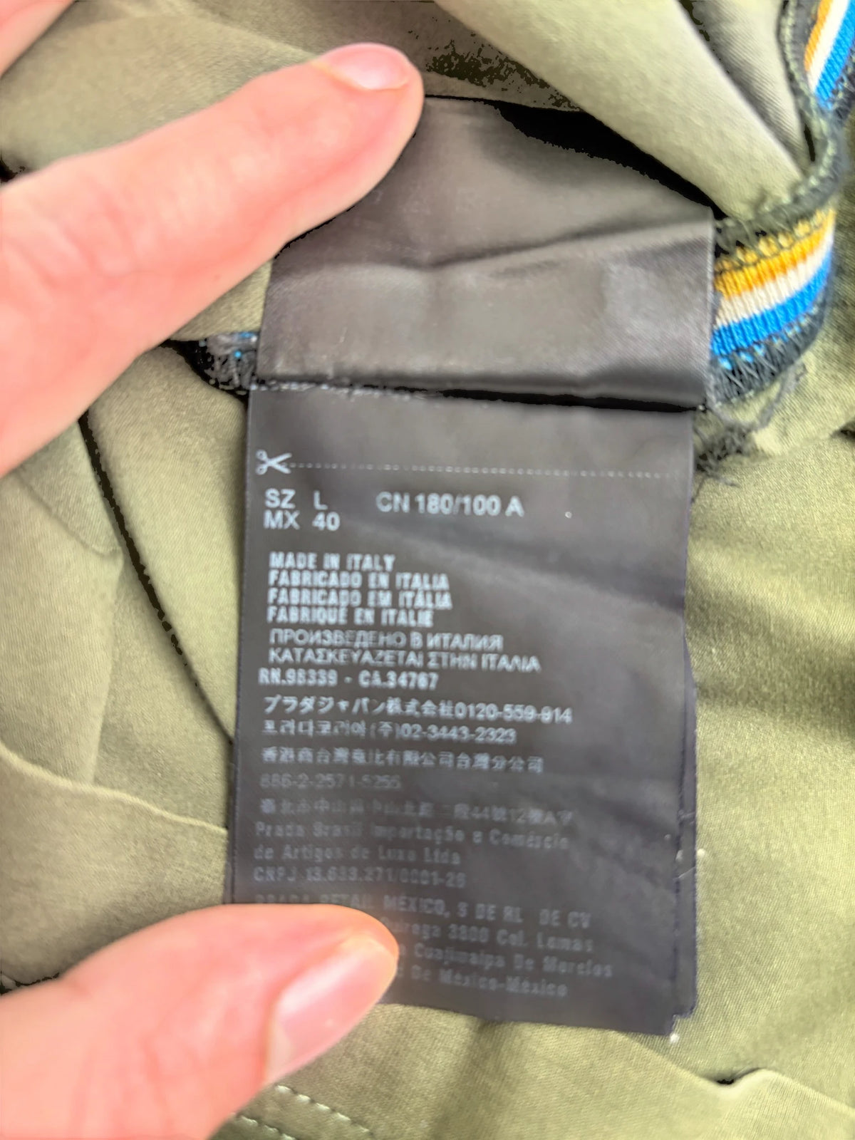 Prada Front Pocket T-shirt – (GRADE A) / M