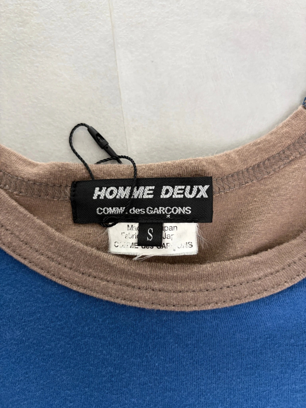 COMME DES GARCONS HOMME MULTI COLOUR TEE - USED - S